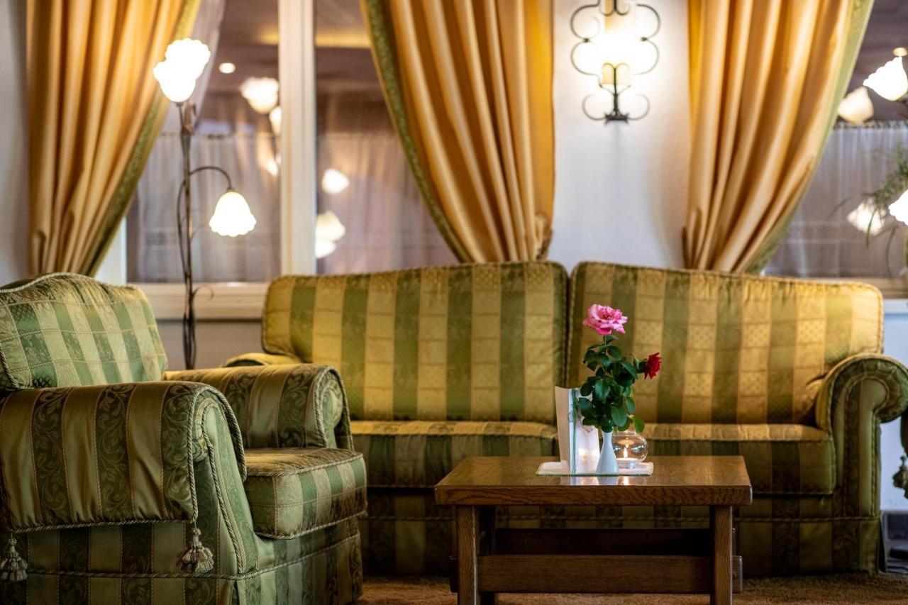 Palmengarten Hotel Gstoer Lagundo Zewnętrze zdjęcie